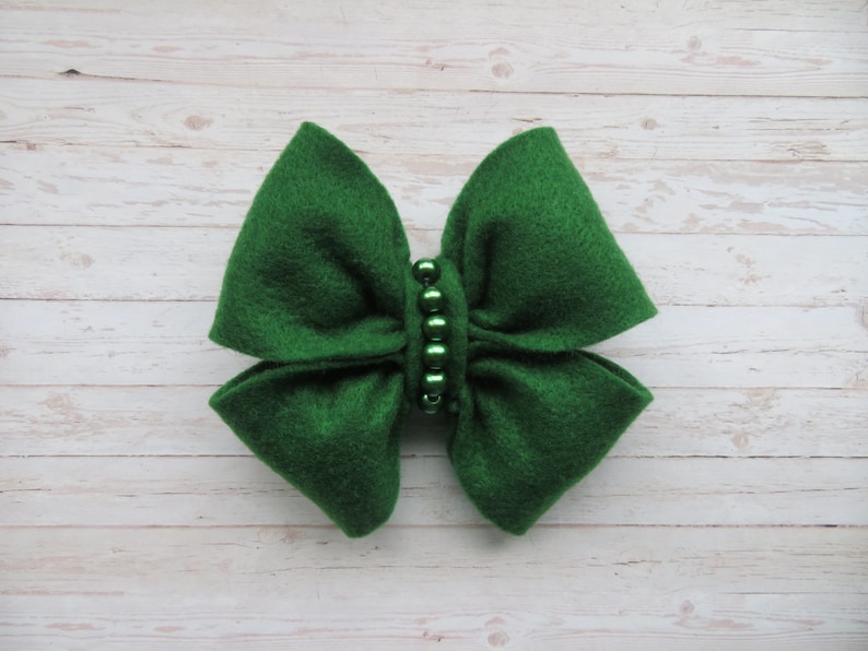 Forest Green Vintage Style Felt and Pearl Hair Bow Accessories Clip in Bows Retro Wedding Party Ready Made image 2