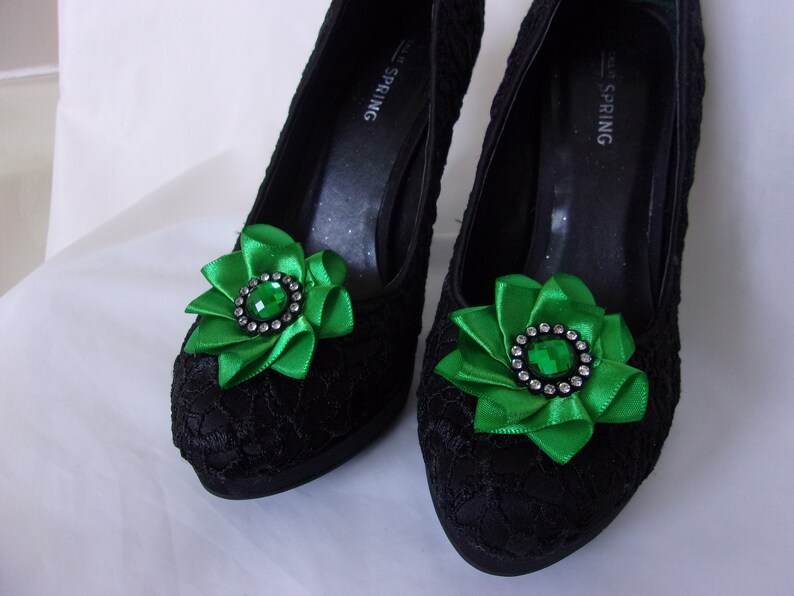 Made to Order Emerald Green Shoe Clips Satin /& Crystal Ribbon Ruffle Shoe Clip Accessories Wedding Prom Gift