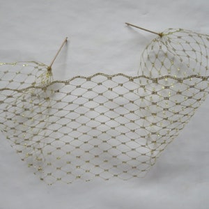 Bandeau voilage rigide classique or métallique vintage voile pour les yeux Art déco mariage mariée mariée voiles avec poignées - réalisation sur commande