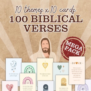 Op de afbeelding: Een verzameling van 100 Bijbelverzen op kaarten, met 10 thema's. De kaarten hebben illustraties van regenbogen, harten en manen. De afbeelding bevat de tekst "10 thema's x 10 kaarten 100 BIJBELSE VERZEN" en een "MEGA PACK" zegel.