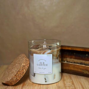 Candle / Candles / Candle / Candles / Handmade Vegan Soy Wax Candle / Scented Candle / Hand Poured Candle / Candle in a Container