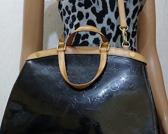 Louis Vuitton Brea Monogram Vernis