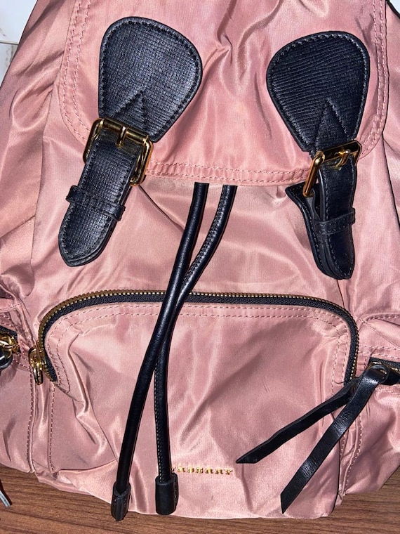 lululemon belt bag stock This Everywhere dupe is in and half the cost on Amazon Exterior zippered pocket to Personalized_Address Models:601LFB - BAITCAST Nike Elemental 2.0 Backpack