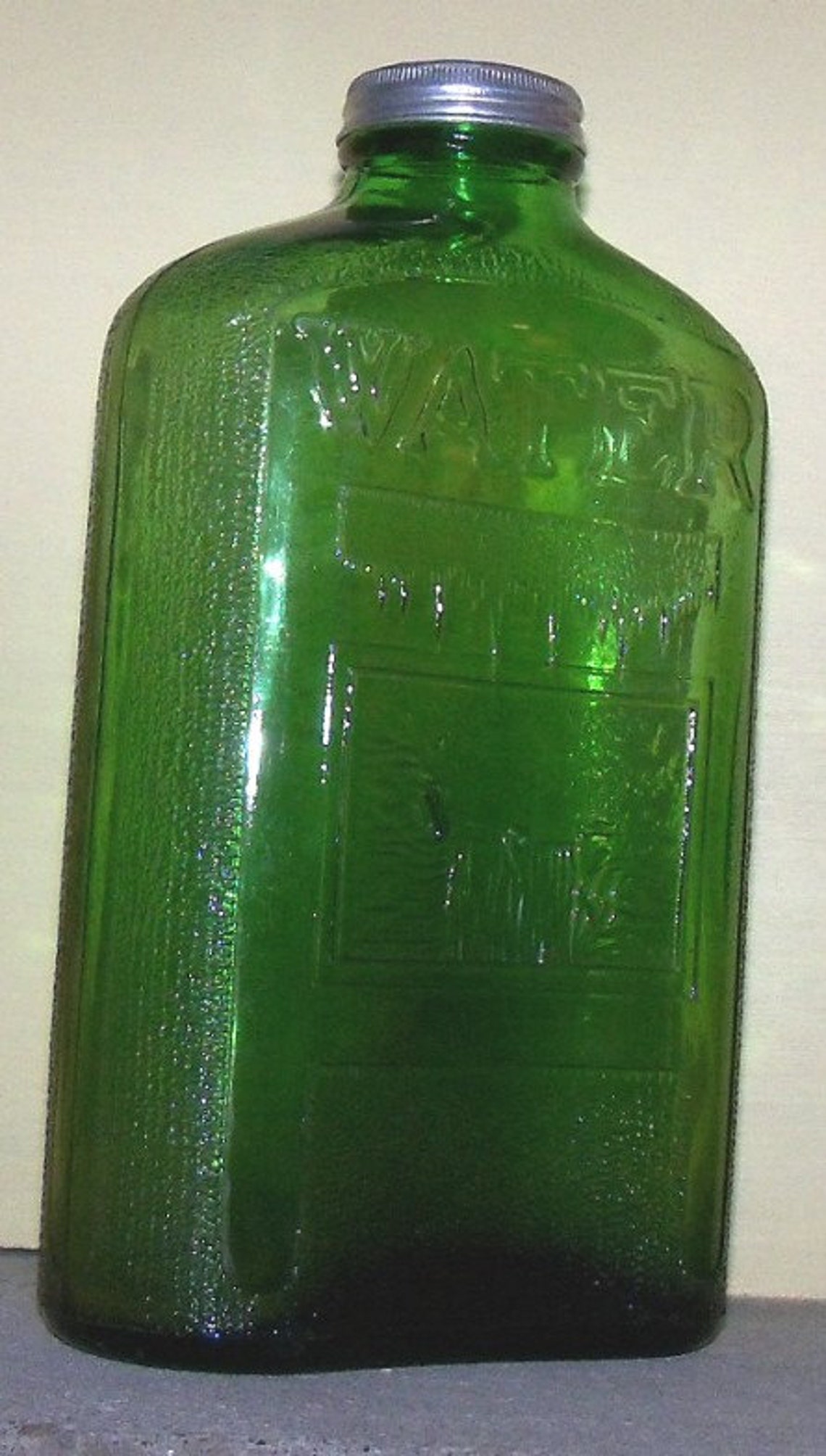 HEMINGRAY Green Glass WATER BOTTLE Waterfall 1930's | Etsy