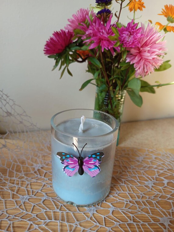 Svece no sojas vaska.Bez aromāta,alerģiskiem cilvēkiem.