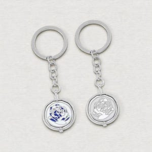 Ekko Rotating Keychain: Arcane Season 2 Collectible - Gamer Accessory