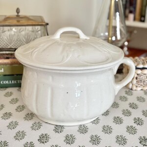 Ironstone Chamber Pot with Lid