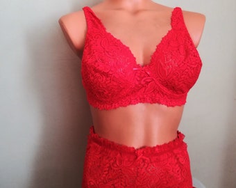 Red lace Vintage Lingerie Set, Lace Bralette and Tap Pants Matching Set