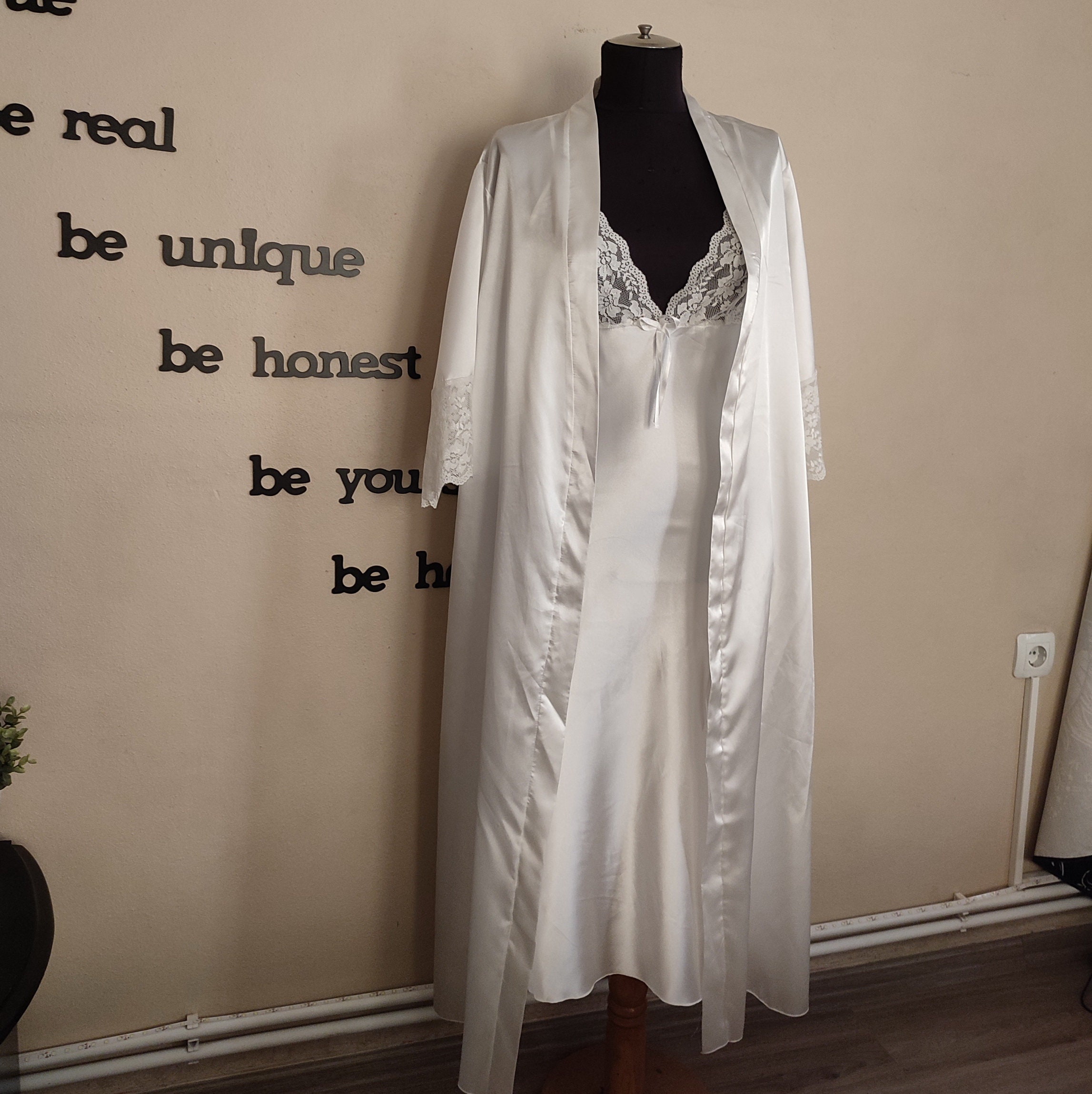 Full length nightgown and robe set cotton sale