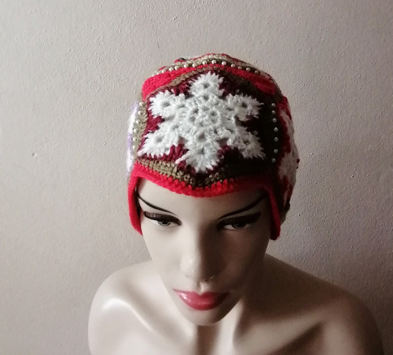 Bunte handgestrickte Beanie, Schneeflocke Weihnachtsmütze, Oma quadratische Beanie snowflake hat