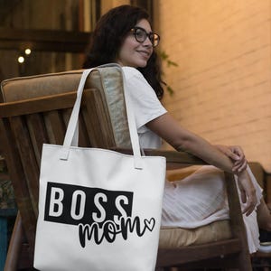 Boss Mom Fun Tote Bag, Cute Mother&#39;s Day Gift, Every Day Use, Love Mom Bag, Everything Bag, Mom Tote Bag, Boss Mom Gift, Mother&#39;s Day Tote
