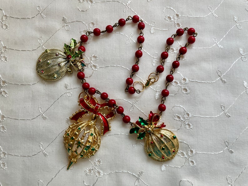 Vintage Christmas Tree Ornaments Repurposed Gold Assemblage Etsy