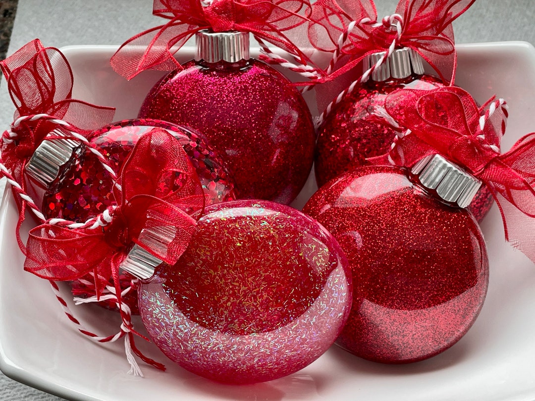 Christmas Glitter Valentine Red Sheer Bows Five 5 Reversible Acrylic Shatterproof Disc Ornaments