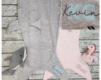 Toallas de playa personalizadas con diseño de vida marina de Pottery Barn