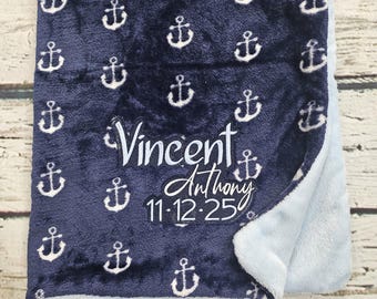 Manta de bebé personalizada con nombre y fecha de nacimiento