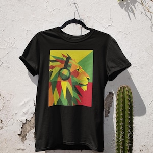Rasta Lion T-Shirt, Reggae Music Tee, Black Cotton Shirt, Lion Head Tee, Jamaican Colors Top, Gift for Him