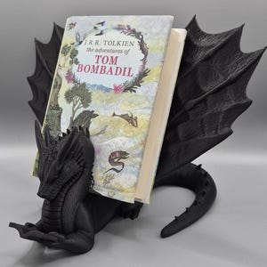 Black Dragon Book Stand - Fantasy Book Display & Holder for Home Library or Shelf Decoration