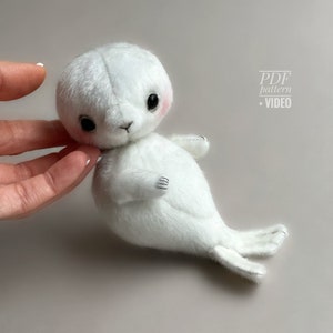 Seal PDF sewing pattern, Video tutorial DIY stuffed toy pattern jelly fish kids Bestseller easy to sew gift for creative friend