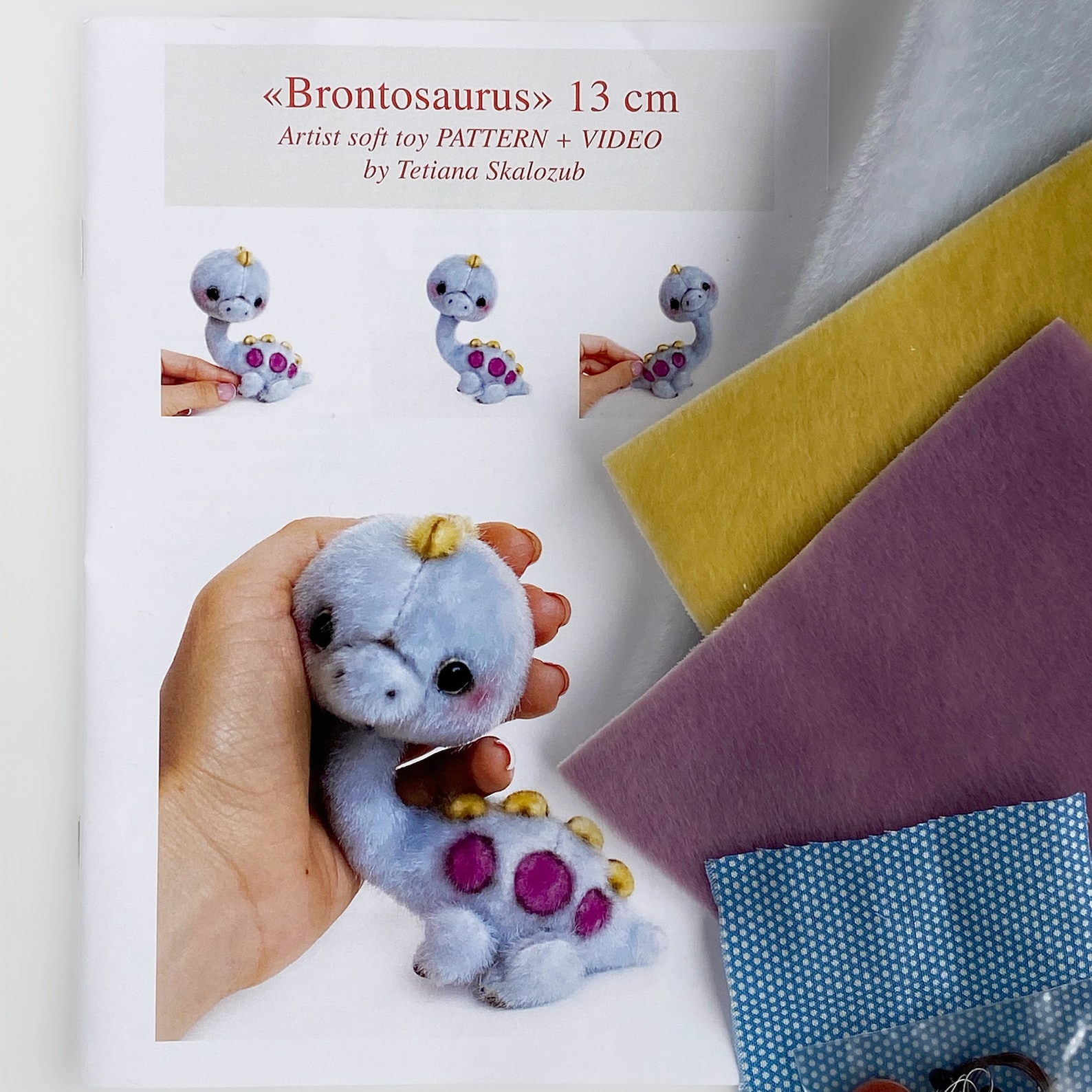 Brontosaurus dino - Sewing KIT