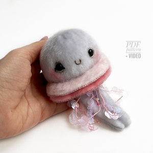 Jellyfish PDF sewing pattern, Video tutorial DIY stuffed toy pattern jelly fish kids Bestseller easy to sew gift for creative friend