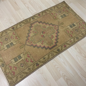 1.6x3.1ft, Turkish mini rug, Vintage rug, Small Brown rug, Bohemian rug, Oriental rug, Oushak rug, Wool rug, Doormat rug, Bath rug, Boho rug