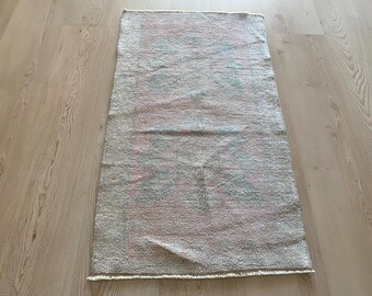2x3 Turkish rug, 2x3 Pink rug, 2x3 Vintage rug, Small rug, Pale rug, Muted rug, Oushak Wool rug, Doormat rug, Bath rug, Faded rug, 1.7x3ft