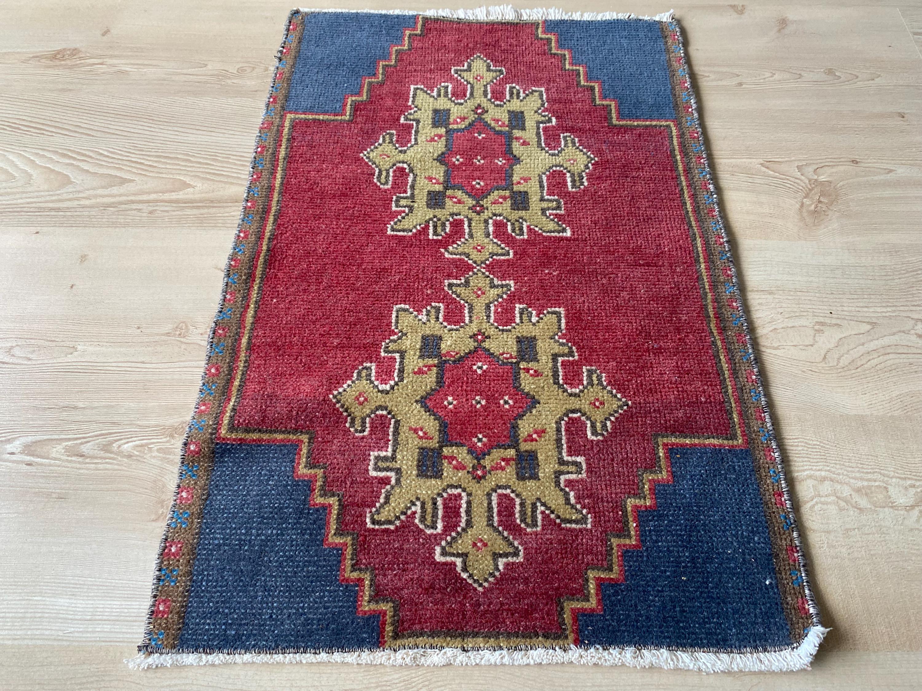 ANATOLIAN トルコラグ　60×90 ANATOLIAN トルコラグ 60×90｜Yahoo!フリマ（旧PayPayフリマ）