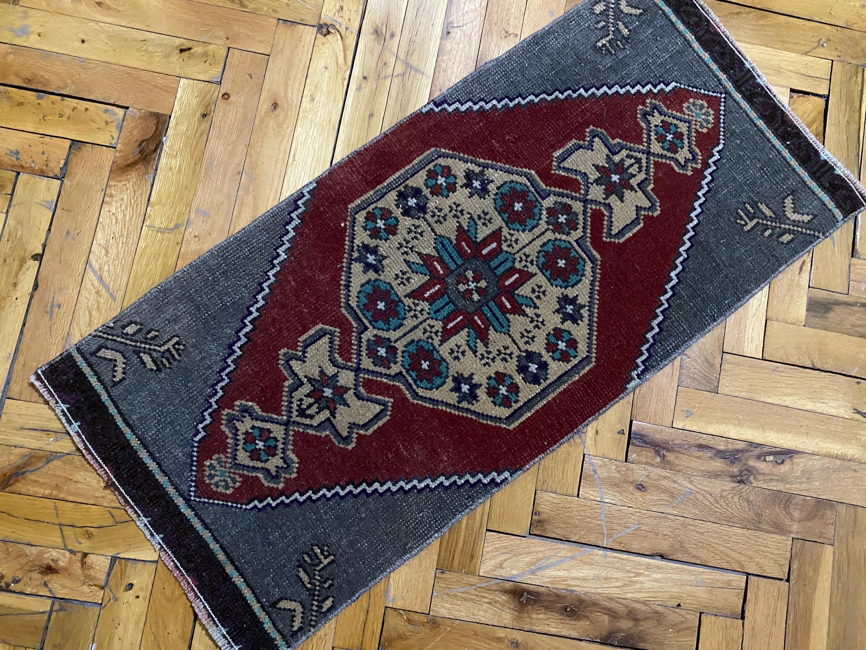 1x3 Turkish Rug, 1x3 Vintage Rug, 1x3 Red Rug, Small Rug