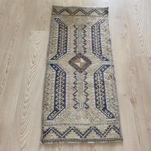1.5x3.2ft, Turkish rug, Vintage mini rug, Neutral rug, Bohemian rug, Oushak Wool rug, Small Brown rug, Doormat rug, Bath rug, Boho decor rug
