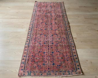 Turkish rug, Ethnic rug, Vintage runner rug, Pink rug, Narrow rug, Wool rug, Oushak rug, Tribal rug, Kitchen rug, Boho decor rug, 2.7x6.4 ft