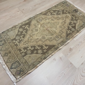 Brown rug, Turkish rug, Vintage small rug, Pastel rug, Ethnic rug, Boho rug, Oushak rug, Wool rug, Doormat rug, Kitchen rug, 1.7x3.5ft