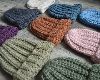 Gorro de ganchillo grueso hecho a mano / Gorro ecológico de hilo reciclado / Gorro de invierno unisex