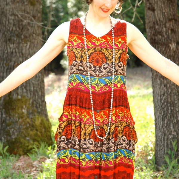 Indian Maxidress... Boho Maxi Dress... SHE LAUGHS in FLOWERS (m)