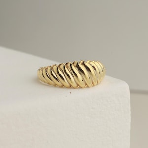 14k Gold Croissant Ring - Chunky Twisted Dome Statement Ring for Women, Minimalist Stackable Bold Gold Jewelry