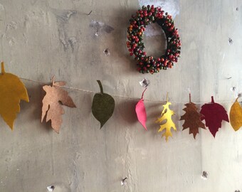 Festive fall felt leaf garland