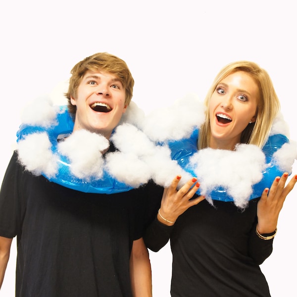 Head in the Clouds - Unique Creative Funny Halloween Costume - Adult or kids -  Set of 1 - Huge realistic Cloud sky scene around your head!