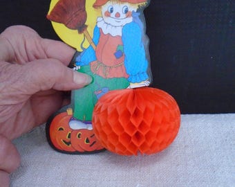 Vintage 6" Halloween Scarecrow Pumpkin Honeycomb Tissue Centerpiece Taiwan