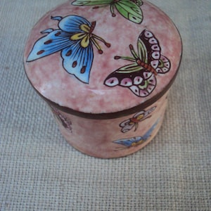 Express Arts Ltd Enamel Over Copper Pink Trinket Pill Box With Butterfly Design 1.5 Inches Tall