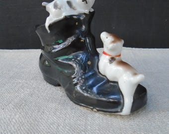 Vintage Boot/Shoe Ceramic Planter/Ashtray Japan Dog and Cat