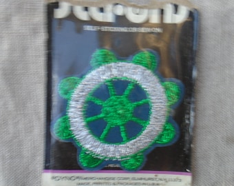 vintage Sta-Ons Figural Geometryczny Brokatowy Wzór Koła Okrętowego