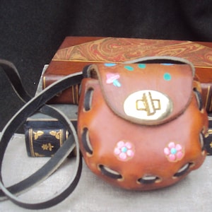 Vintage Micro Mini Child&#39;s 1970s 70s Hand Tooled Leather Mexico Retro  Boho Hippie Shoulder Bag Handbag Purse