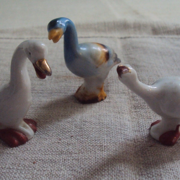Vintage Ducks / Geese Miniature Bird Family So Cute Made in Japan