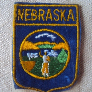 Vintage 1950s NEBRASKA  State Sew On Travel  Patch Shield Shaped Patch
