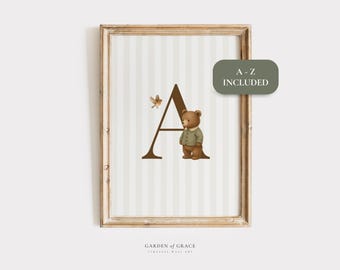 Arte de pared con iniciales de bosque para habitación infantil, impresión de niño con oso y pájaro del bosque, impresiones de letras beige estilo cottagecore, regalo de baby shower con alfabeto vintage