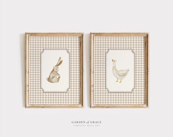 Juego de 2 láminas decorativas para la habitación infantil con diseño de ganso y conejo, decoración de cuento infantil, estampado de animales de granja / ilustración vintage de conejo en beige y marrón.