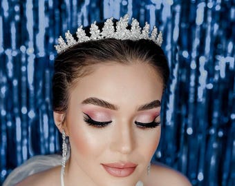 Zircon Bridal Tiara, Elegant Crystal Wedding Crown, Handmade Rhinestone Princess Crown, Adjustable Silver Headpiece, Luxury Bridal Jewelry