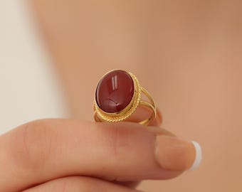 14k Gold Red Agate Ring - Oval Gemstone Statement Ring - Unique Handmade Jewelry Gift for Women