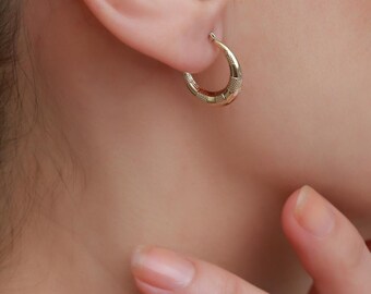 14K Gold Hoop Earrings - Elegant Textured Gold Hoops, Perfect Valentine’s Day Gift, Lightweight Jewelry for Women, Romantic Gift for Her