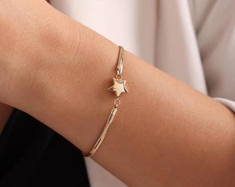 14K Solid Gold Star Bracelet – Herringbone Chain, Minimalist Gold Jewelry, Dainty Adjustable Bracelet, Elegant Handmade Gift for Women