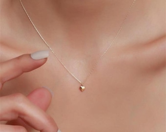 14K Gold Heart Pendant Necklace - Minimalist Dainty Jewelry for Women - Everyday Gold Necklace - Gift for Her